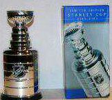 StanleyCup.jpg (8673 bytes)